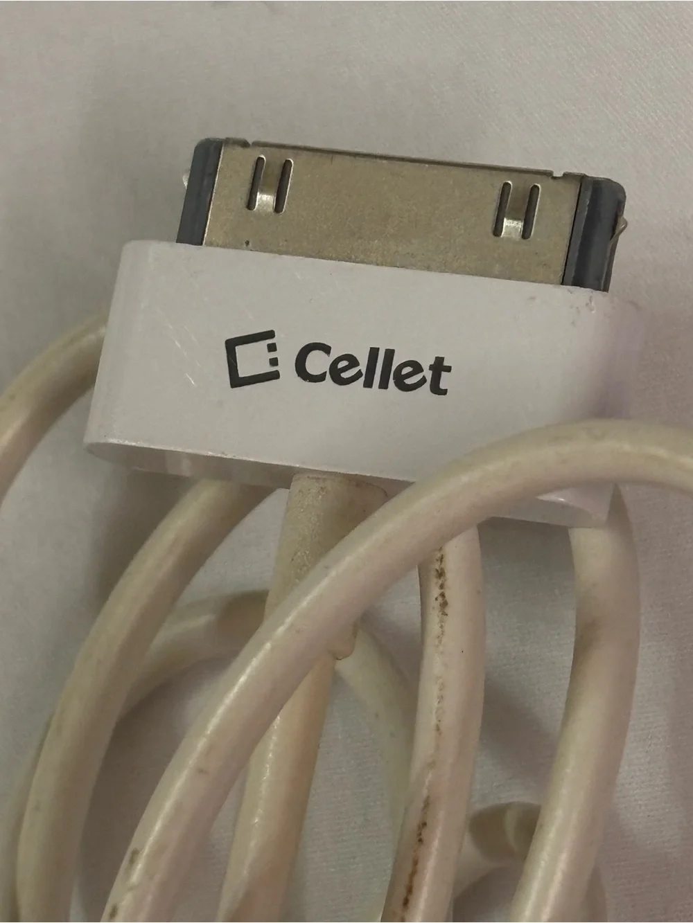 Cellet Cream 30-pin Tablet Charger with Integrated Cable